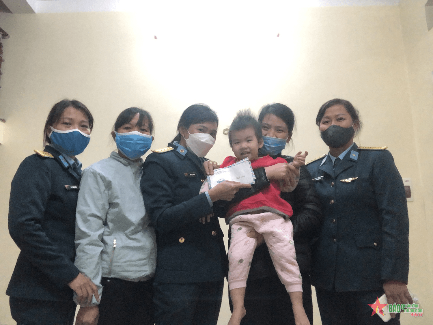 Hoàn cảnh khó khăn của một gia đình quân nhân