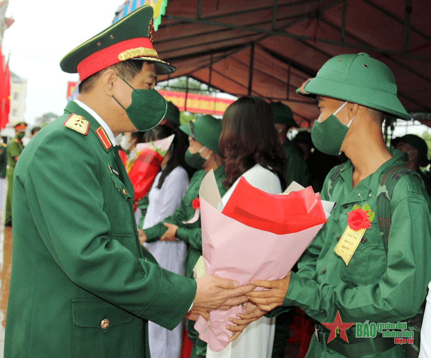 Quân khu 5: Chất lượng thanh niên nhập ngũ cao hơn năm trước
