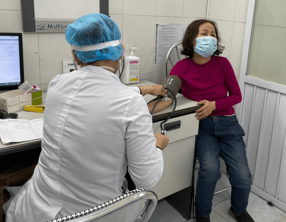 Bảo vệ sức khỏe người cao tuổi và trẻ nhỏ khi mưa rét kéo dài