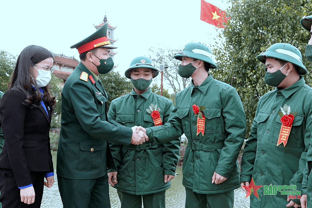 Tiếp sức thanh niên nhập ngũ