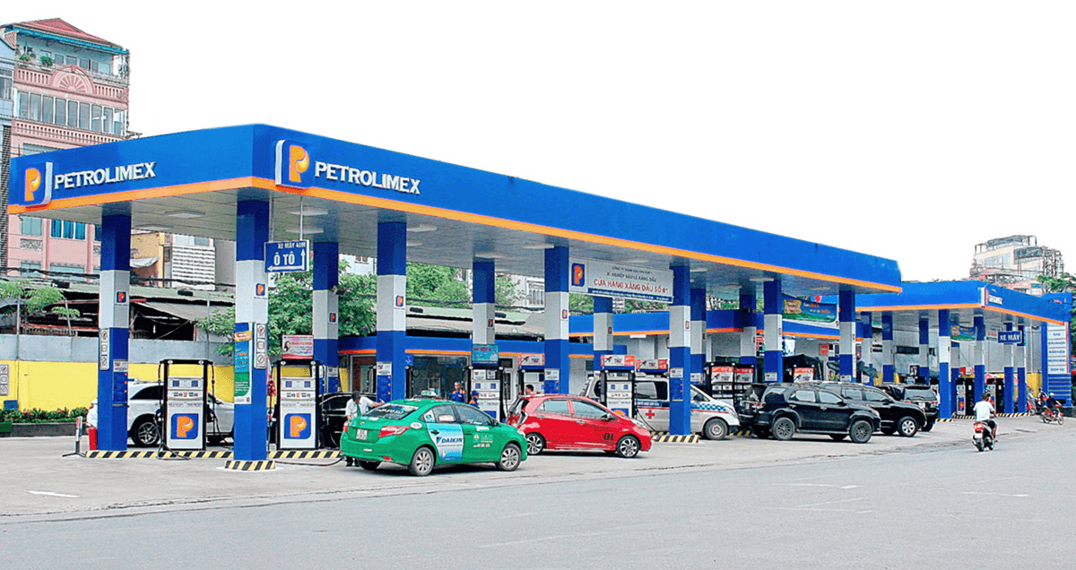 Nguồn cung xăng dầu đủ đến tháng 4-2022, sẽ sớm giải quyết việc thiếu hụt cục bộ