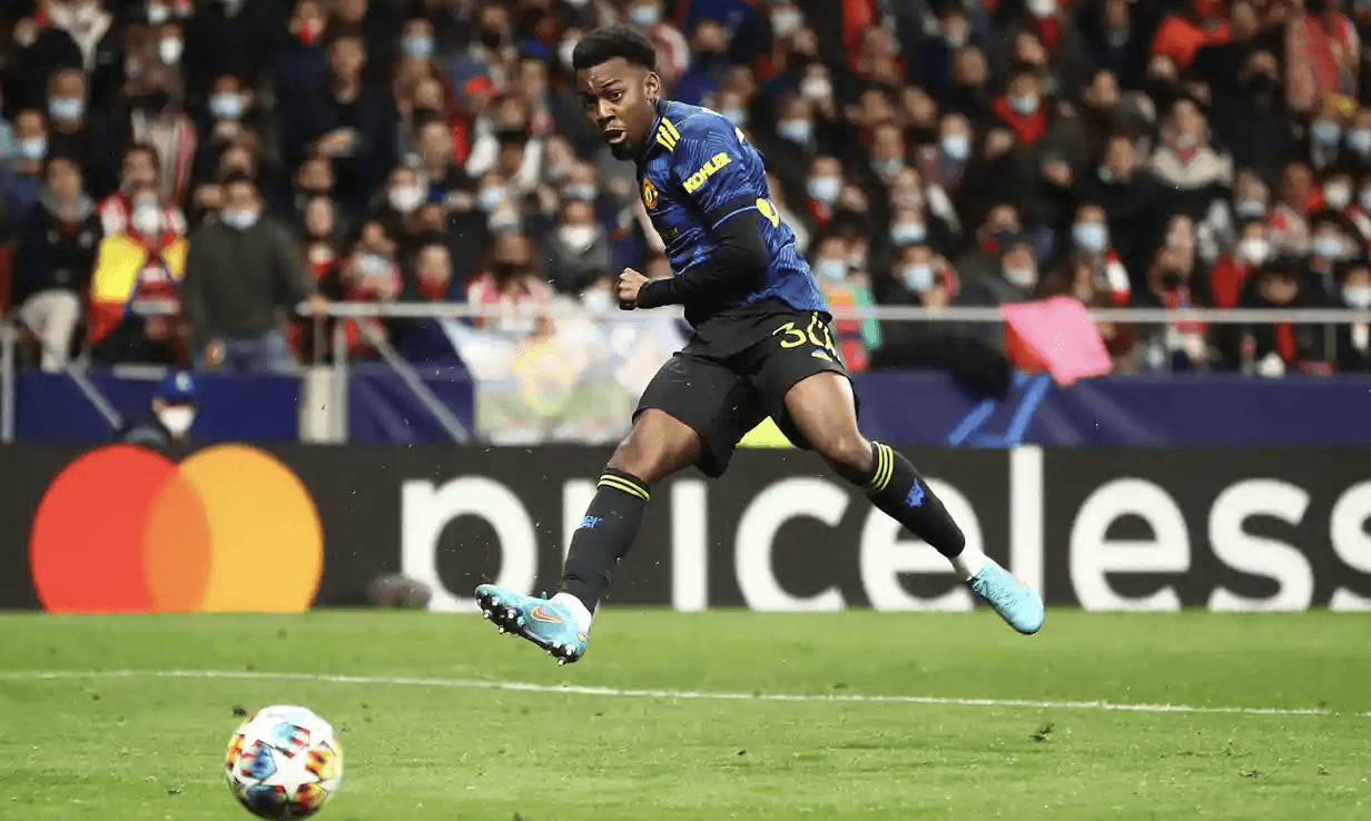 Kết quả C1: MU hòa Atletico, Benfica và Ajax bất phân thắng bại