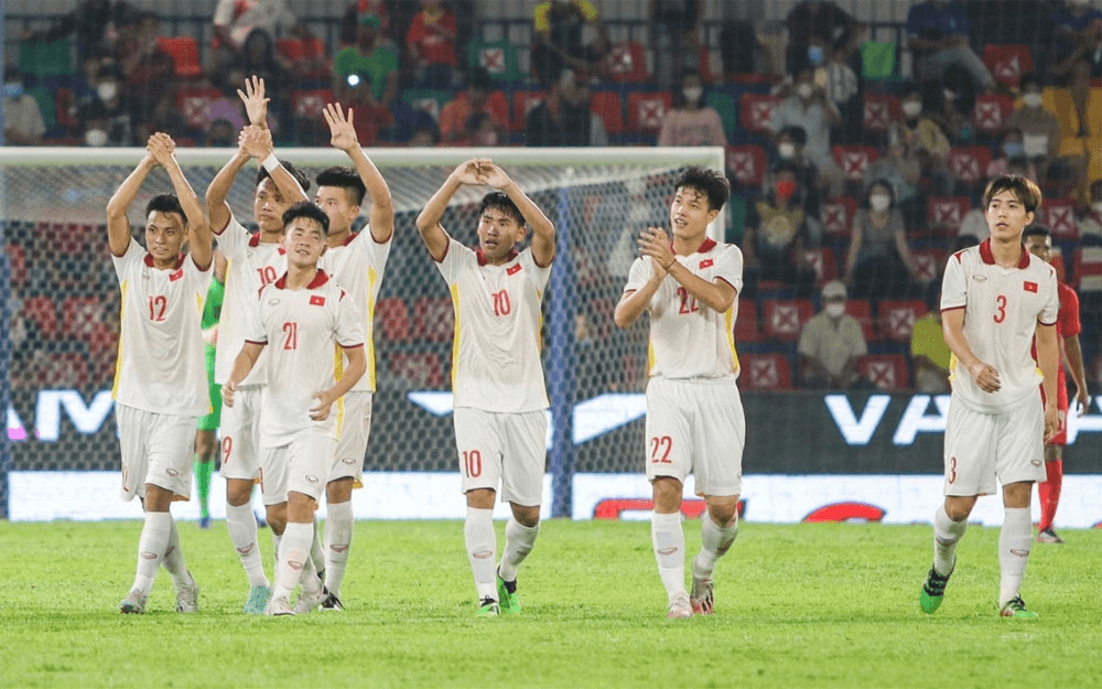 Bình luận: "Hãy yên lòng mẹ ơi"