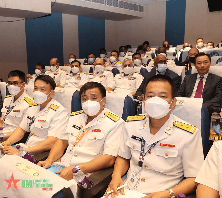 Đoàn Hải quân nhân dân Việt Nam tham dự Hội thảo Hàng hải quốc tế