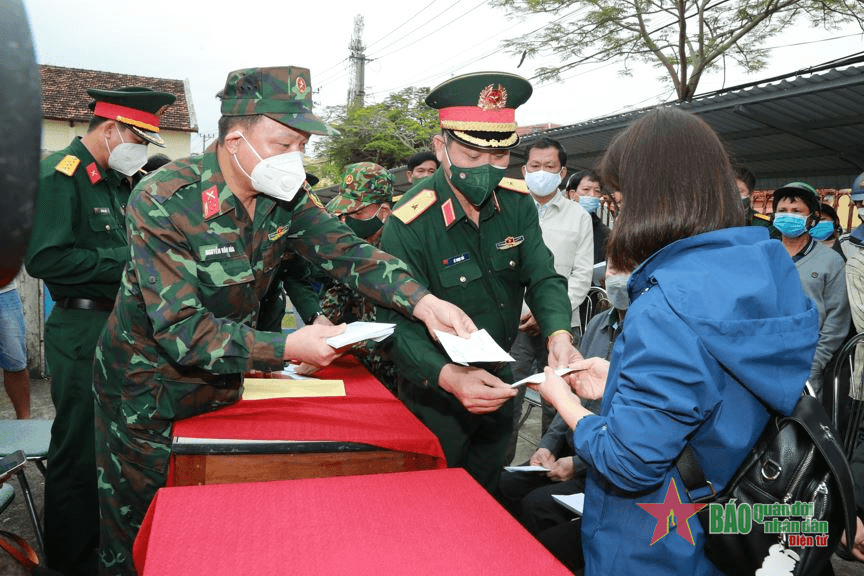 Ân tình sau những đau thương