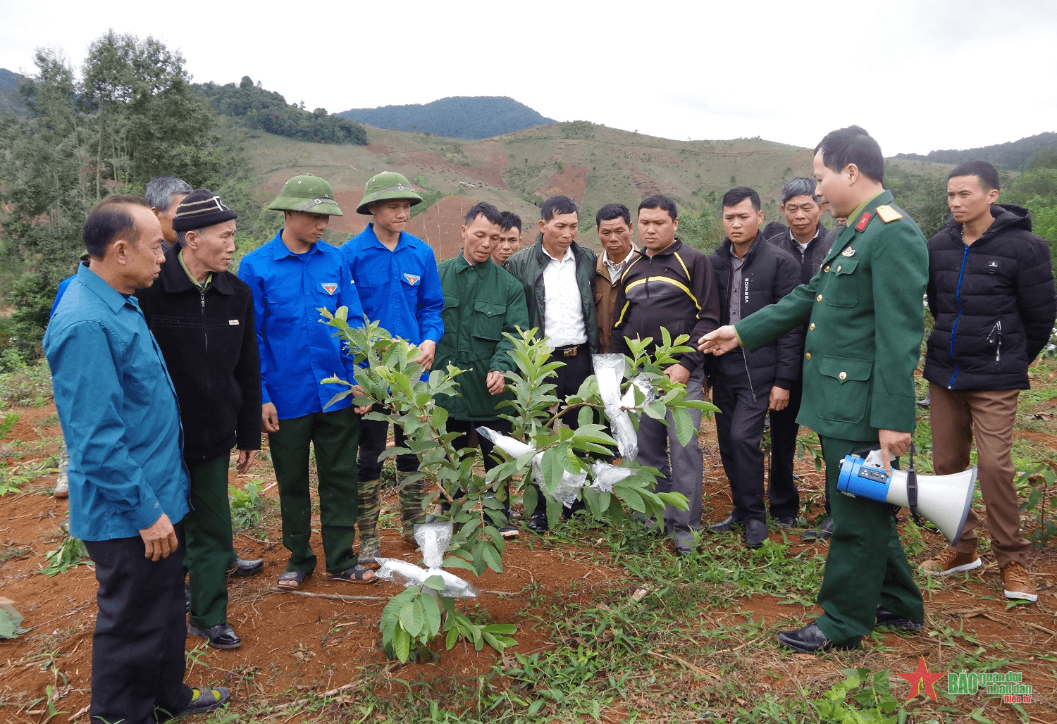 Những “cánh tay nối dài” ở vùng biên Sốp Cộp