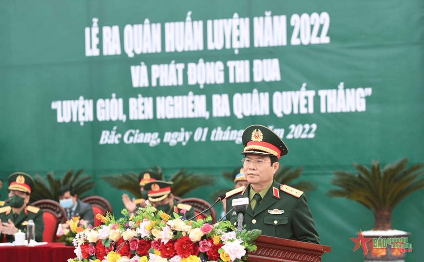 Thượng tướng Nguyễn Tân Cương dự Lễ ra quân huấn luyện tại Trung đoàn 927, Sư đoàn 371, Quân chủng Phòng không-Không quân