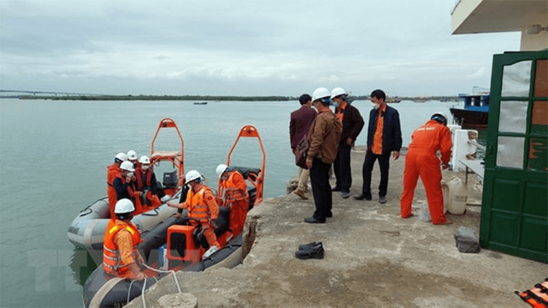 Quảng Nam khẩn trương điều tra nguyên nhân vụ chìm ca nô khu vực biển Cửa Đại