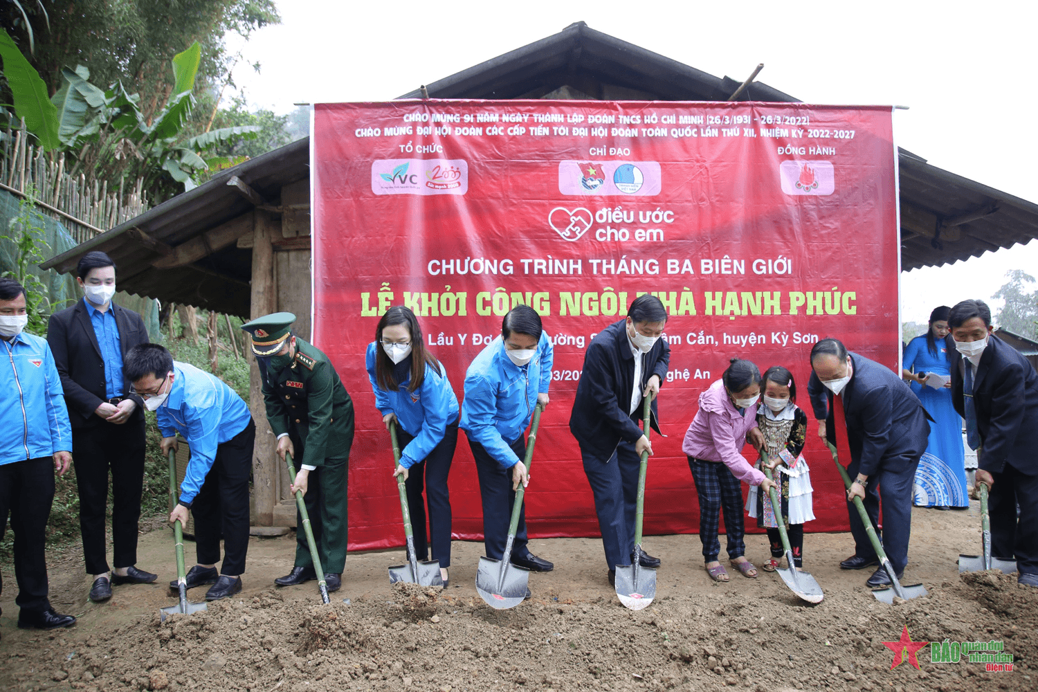 Hàng trăm công trình, phần việc thanh niên hưởng ứng Chương trình “Tháng Ba biên giới”