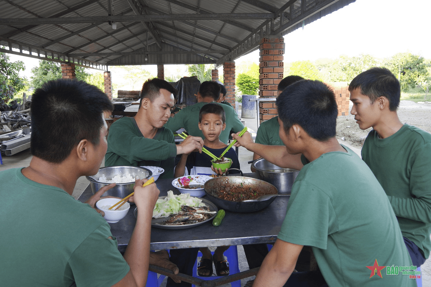 Nghĩa tình Đội K73