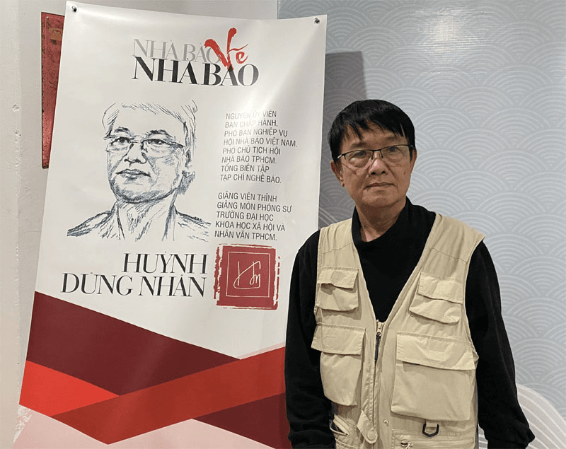 Nhà báo Huỳnh Dũng Nhân và 100 bức tranh vẽ chân dung đồng nghiệp, áp phích chống dịch