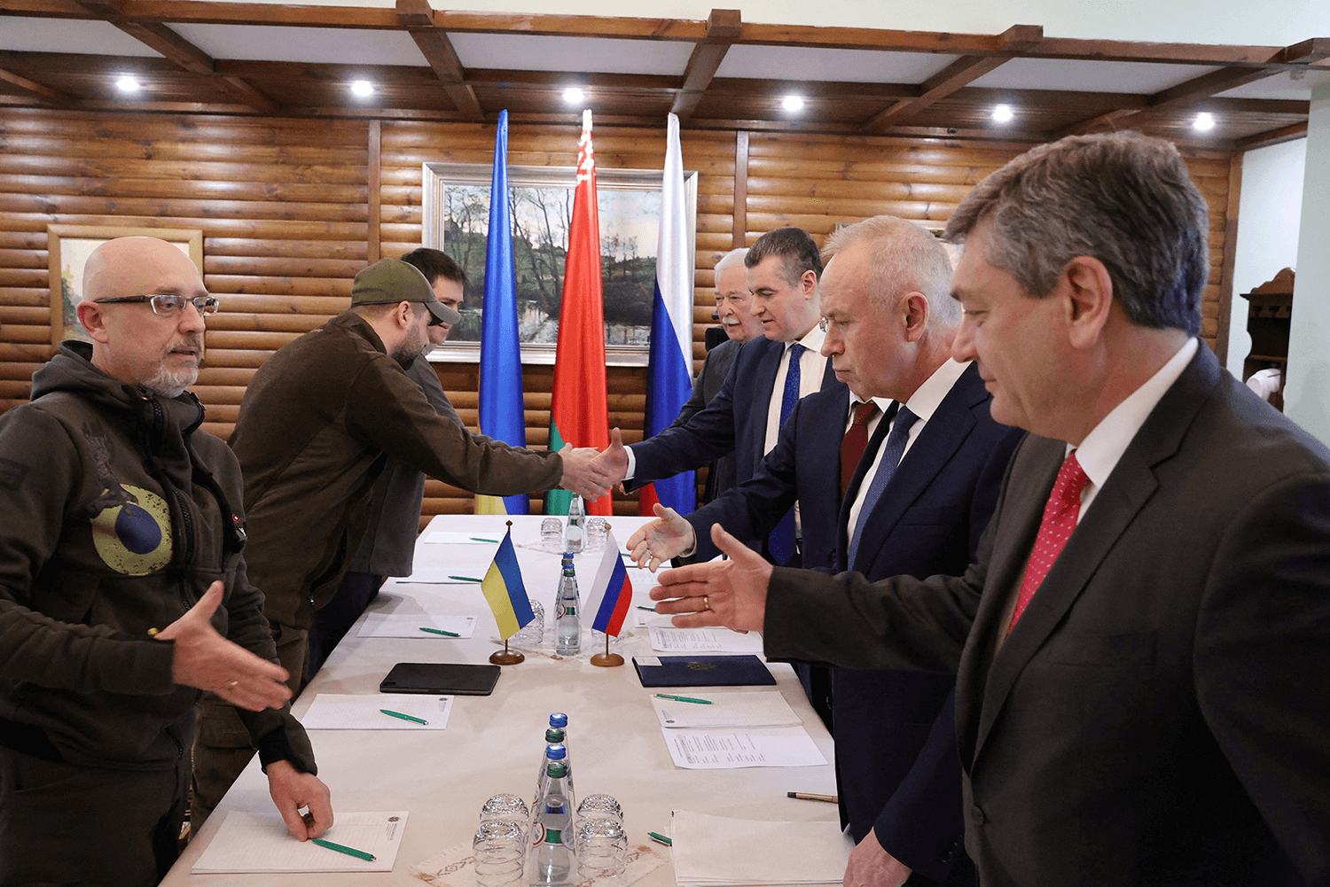 Nga, Ukraine nhất trí không công khai các điều khoản đàm phán