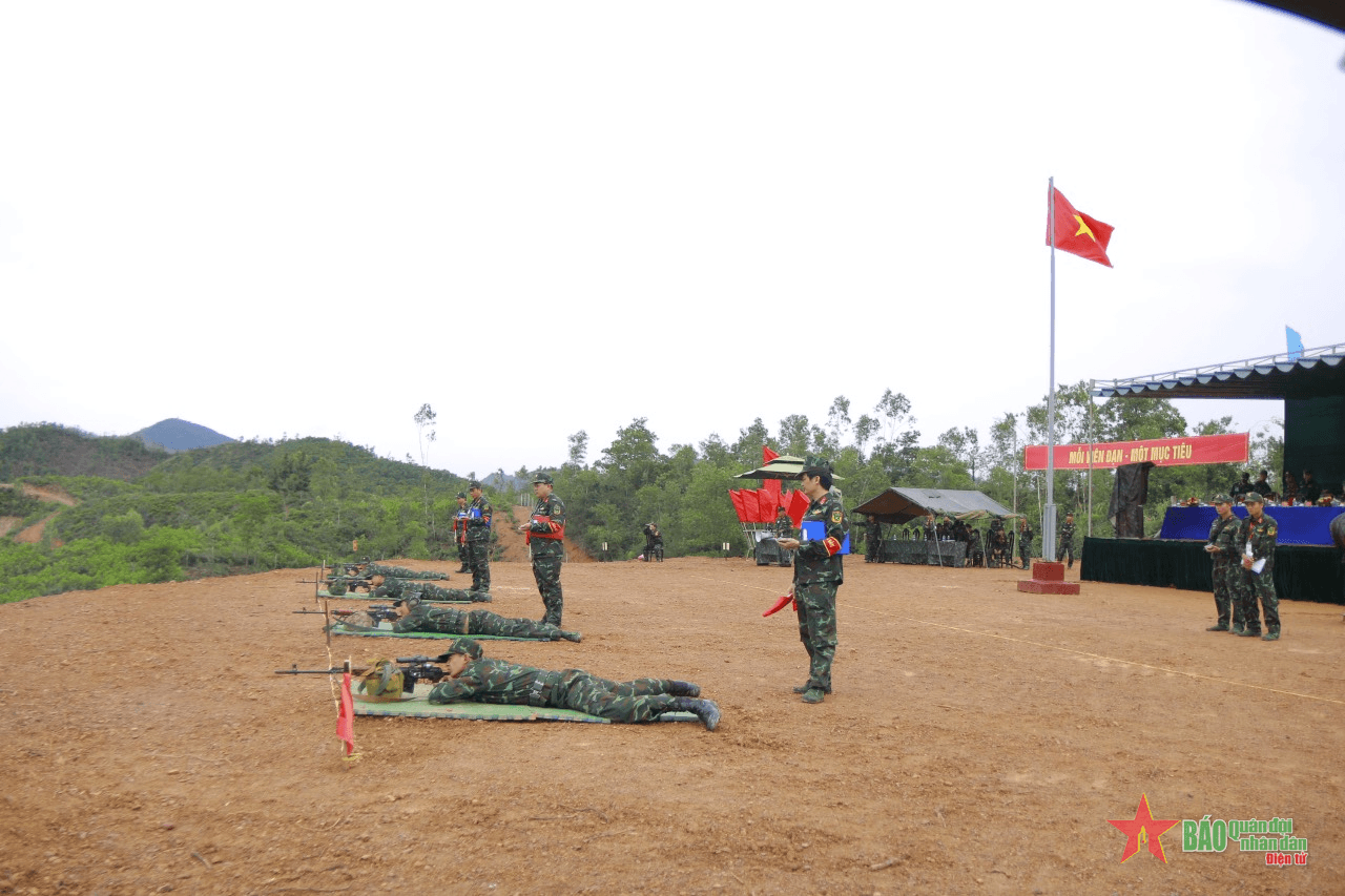 Nín thở xem xạ thủ đua tài