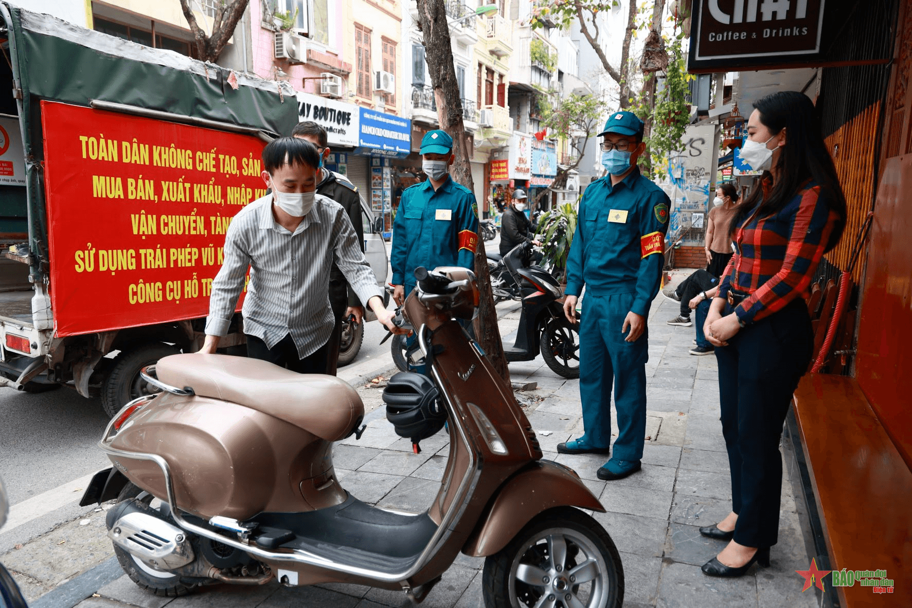 Hà Nội chỉnh trang đô thị trước ngày mở cửa đón khách du lịch quốc tế