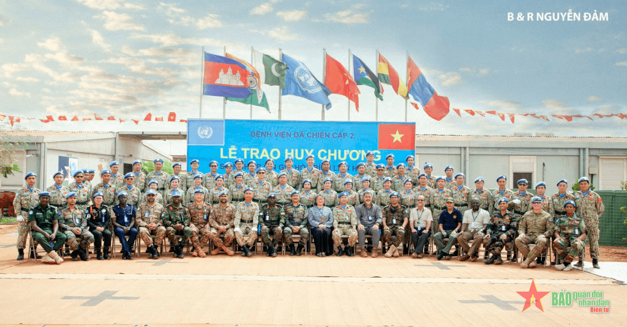 Trao Huy chương vì sự nghiệp Gìn giữ hoà bình của Liên hợp quốc