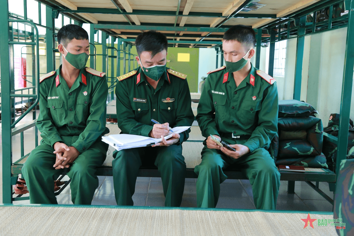 Gia đình một chiến sĩ mới cần giúp đỡ