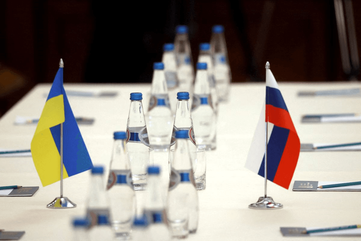 Quân đội Nga tiếp tục tấn công vào các thành phố lớn của Ukraine