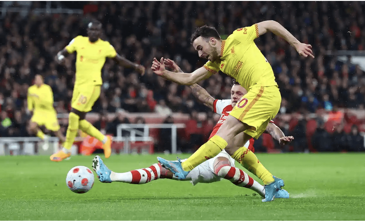 Kết quả bóng đá Anh hôm nay: Liverpool giành điểm trên sân Emirates
