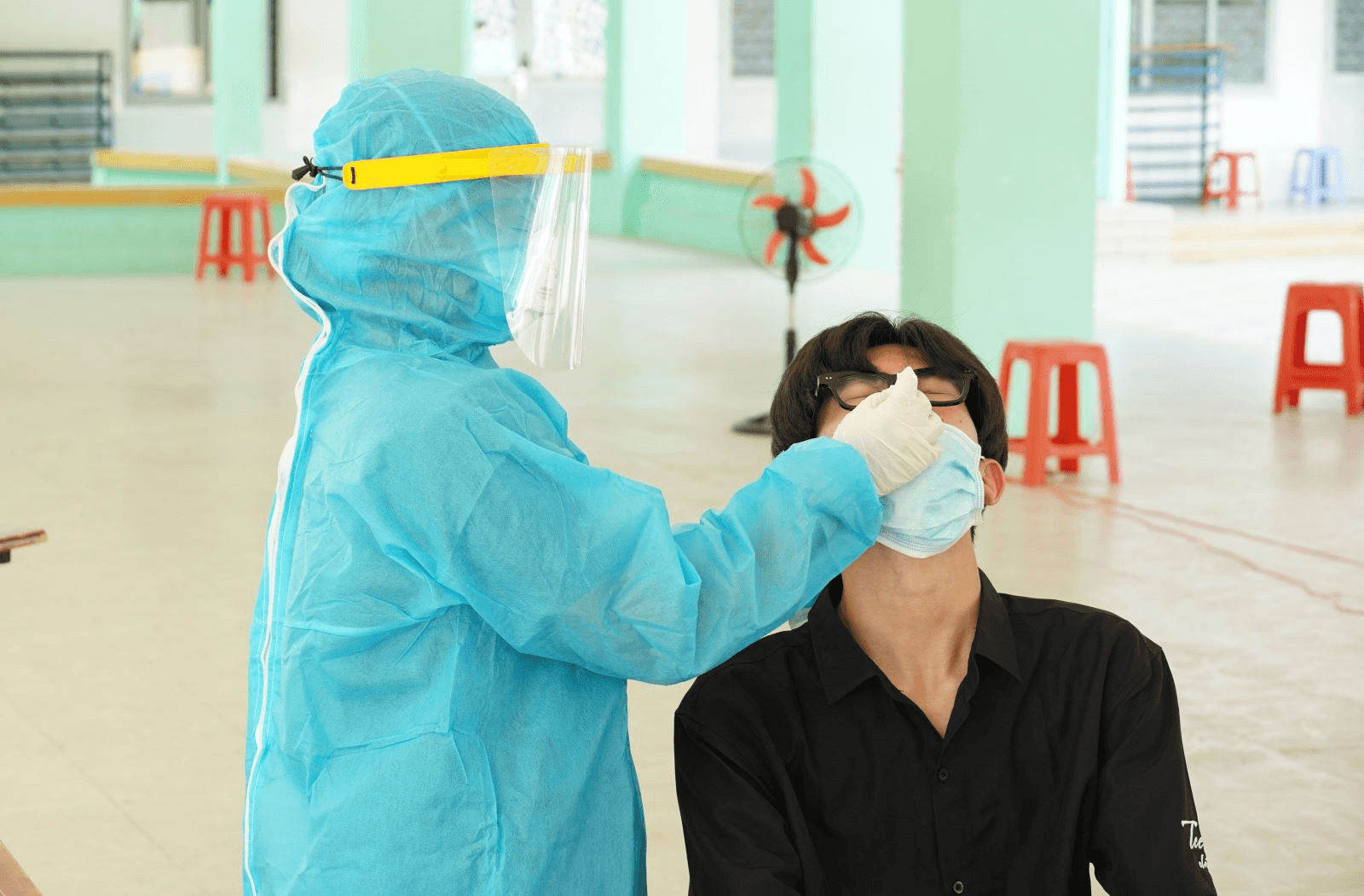 Hà Nội thêm 23.578 F0, trong đó có 7.616 ca cộng đồng