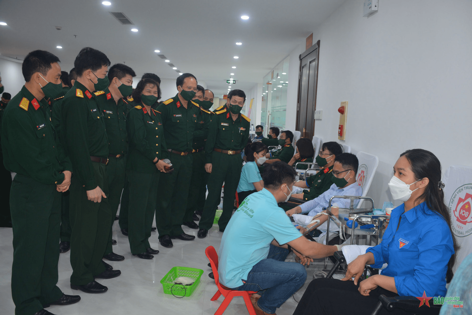 “Hiến máu tình nguyện, một nghĩa cử cao đẹp”