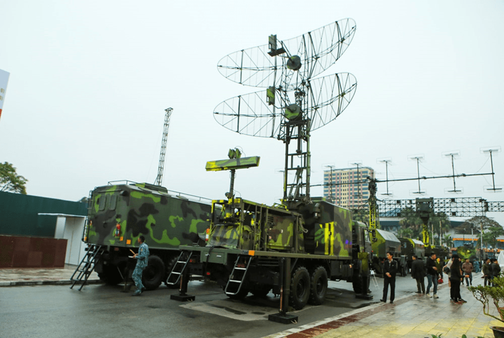 “Bóng hồng” bên cánh sóng radar