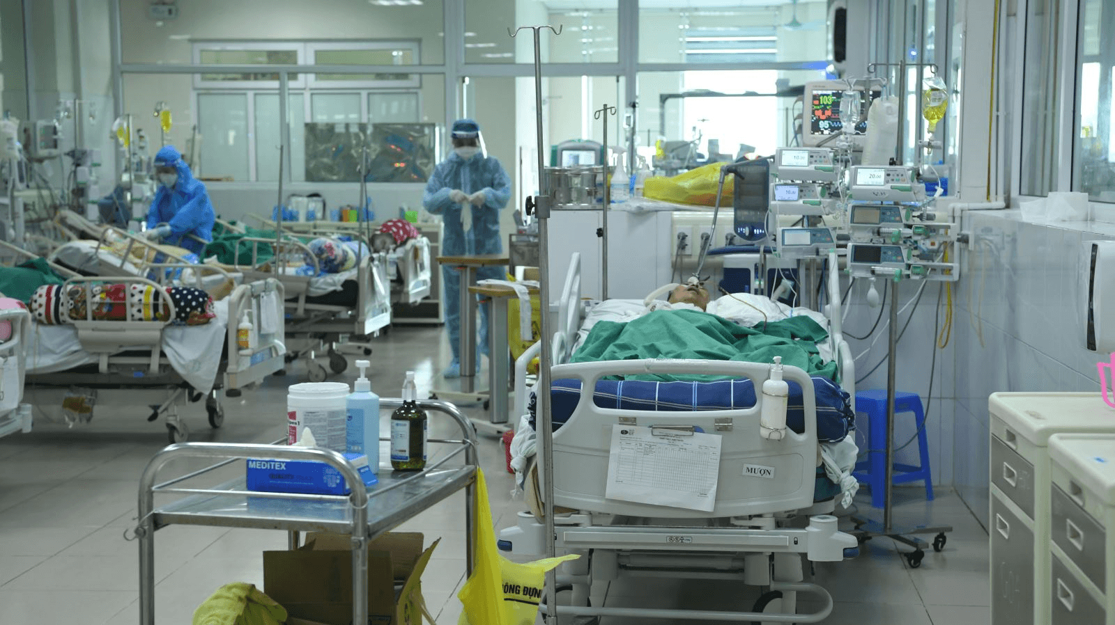 Tin Covid Hà Nội tối 20-3: Thêm 19.065 F0; Hà Đông, Hoàng Mai dẫn đầu số ca nhiễm