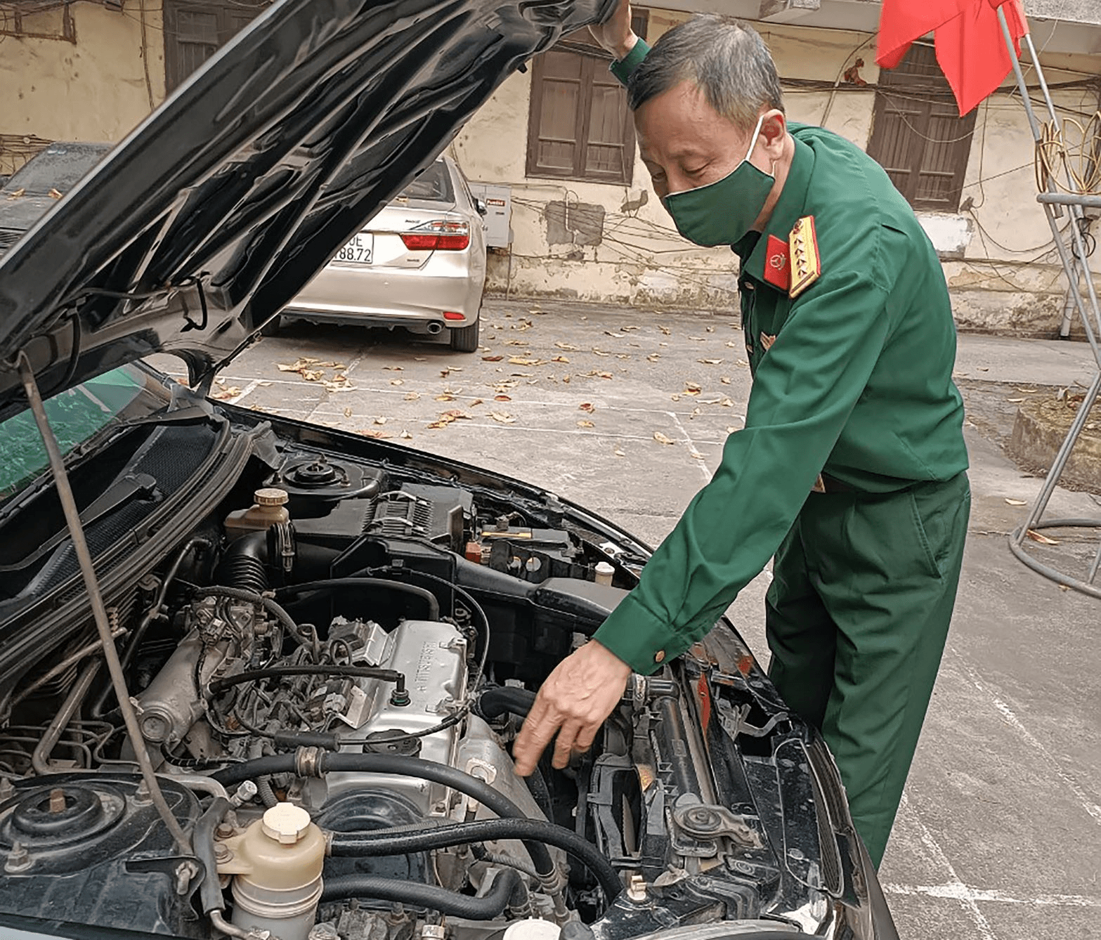 Lung linh sao Thủ đô: Người lái xe tận tụy