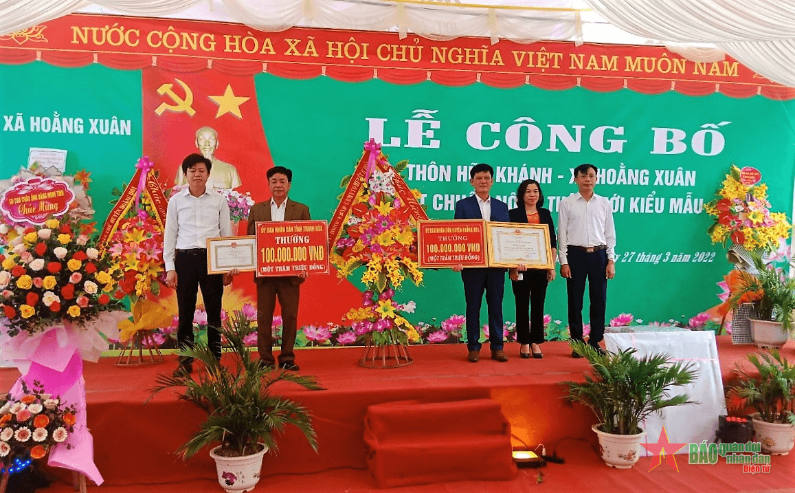 Đảng viên đi trước trong xây dựng nông thôn mới