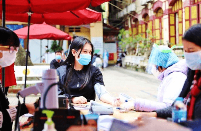 Covid hôm nay 29-3: Cả nước còn 3.401 bệnh nhân nặng; Hà Nội, Hải Dương F0 giảm mạnh