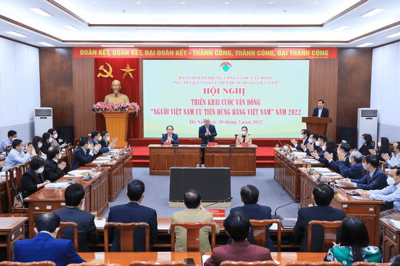 Triển khai hiệu quả Cuộc vận động “Người Việt Nam ưu tiên dùng hàng Việt Nam”