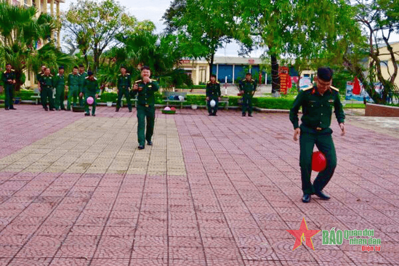 Gắn lý thuyết với thực hiện hiệu quả các phong trào thi đua