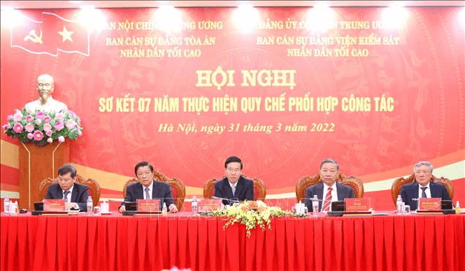 Tham mưu chỉ đạo xử lý kịp thời các vụ án, vụ việc có liên quan đến chính trị, đối ngoại, dư luận xã hội đặc biệt quan tâm