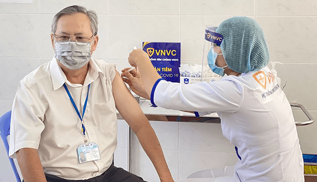 Ca nhiễm Covid tối 1-4: Thêm 72.556 F0; Hải Dương, Hưng Yên ca mắc mới giảm