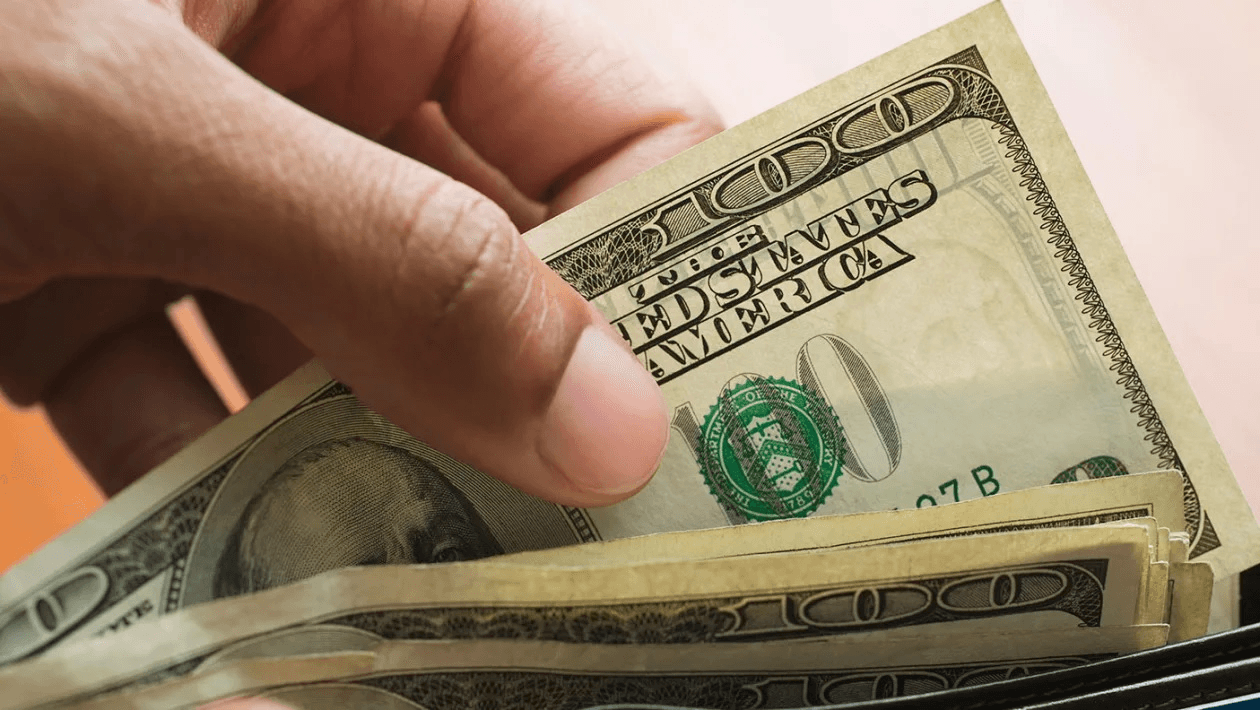 Tỷ giá USD hôm nay 2-4: Đồng USD tiếp đà phục hồi sau khi Mỹ công bố dữ liệu việc làm