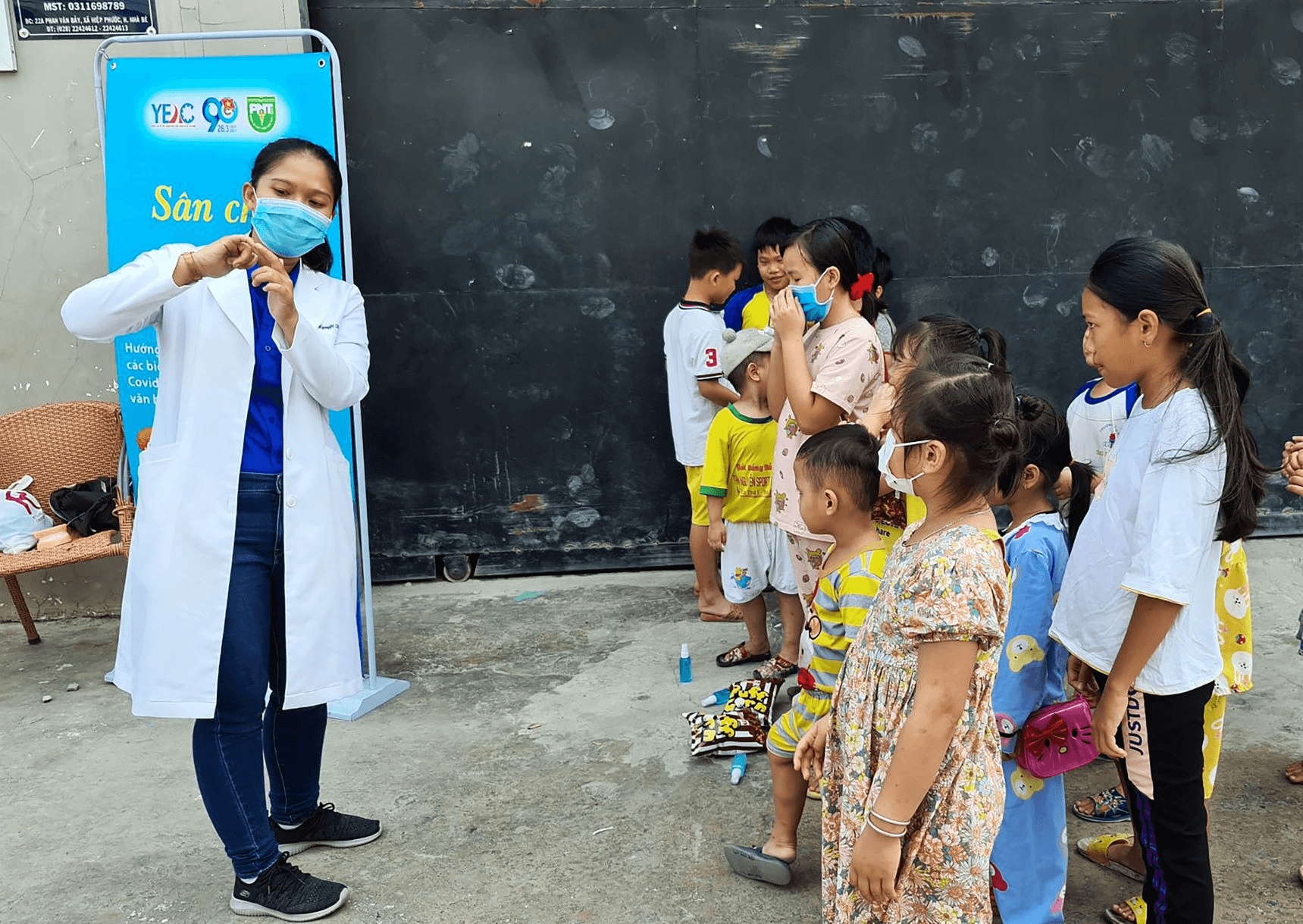 Hạnh phúc khi được cống hiến, phục vụ cộng đồng