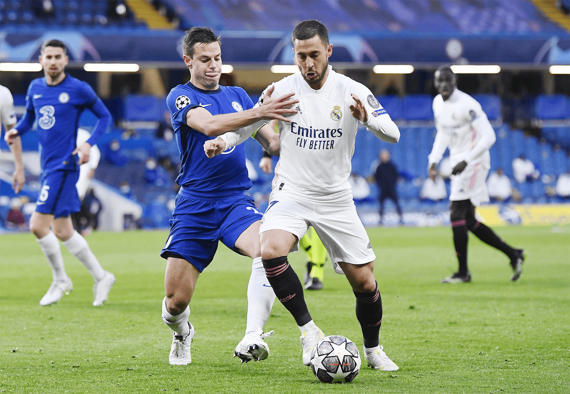 Lịch tứ kết lượt đi Champions League và các giải châu Âu khác