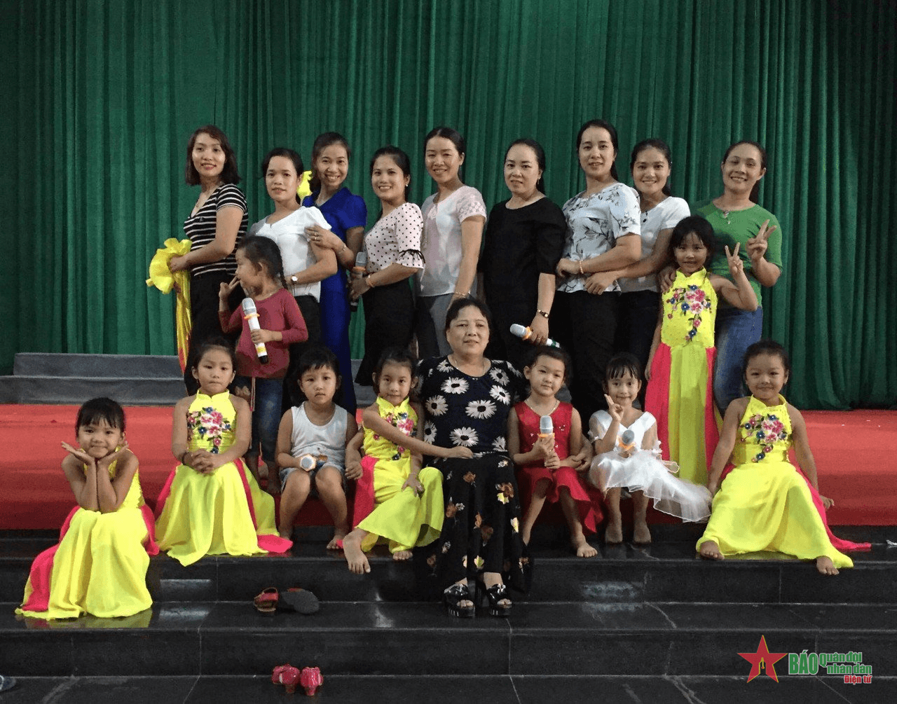 Nghệ nhân hơn nửa thế kỷ gìn giữ “gia bảo truyền đời”