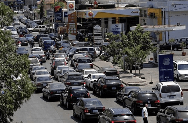 Lebanon tuyên bố phá sản