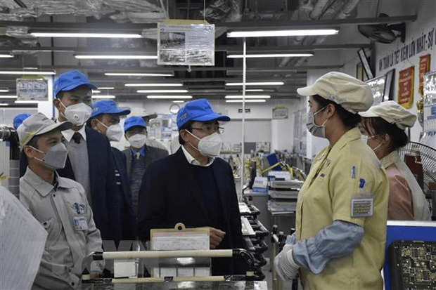 Tháng Công nhân năm 2022 hướng tới bảo đảm quyền, lợi ích người lao động