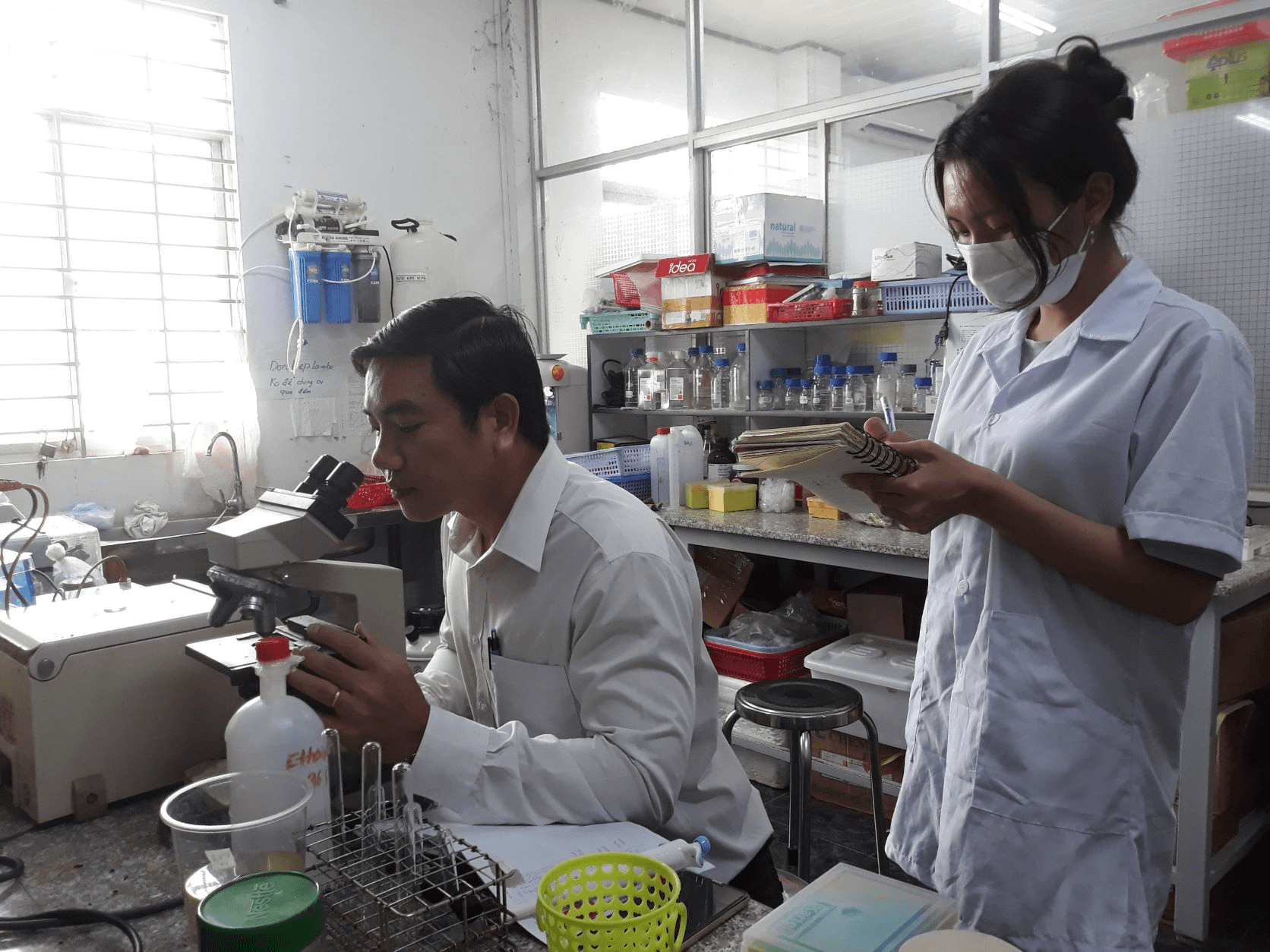 Ngược dòng số phận trên đôi chân tật nguyền