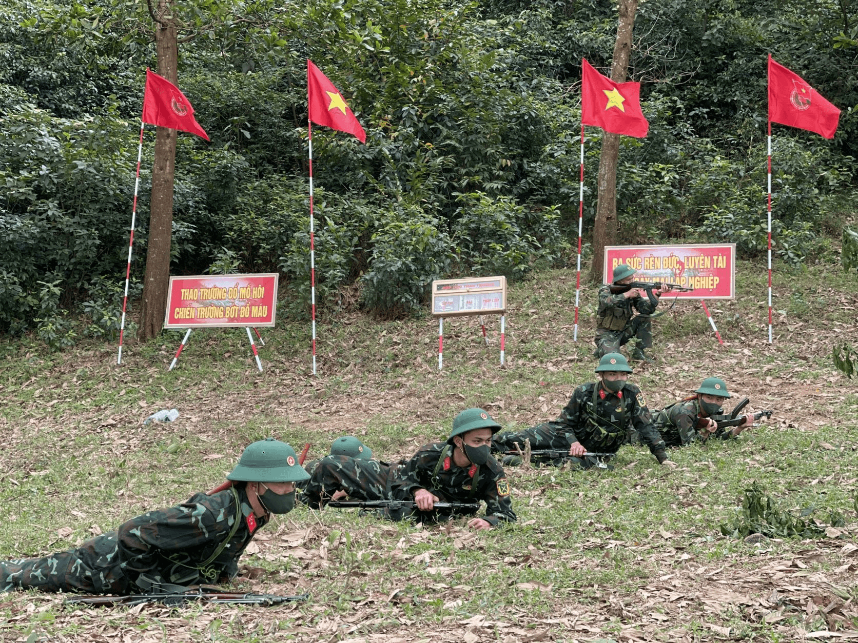 Thi đua huấn luyện giỏi, sẵn sàng chiến đấu cao ở Trung đoàn 841