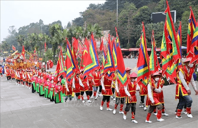 Đặc sắc Lễ rước kiệu về Đền Hùng của các xã, phường, thị trấn vùng ven di tích