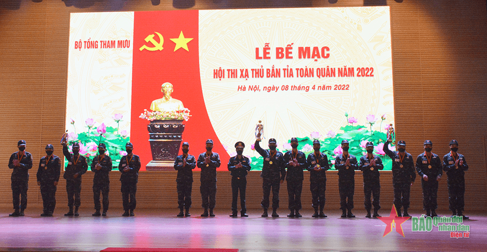 Bế mạc Hội thi Xạ thủ bắn tỉa toàn quân năm 2022