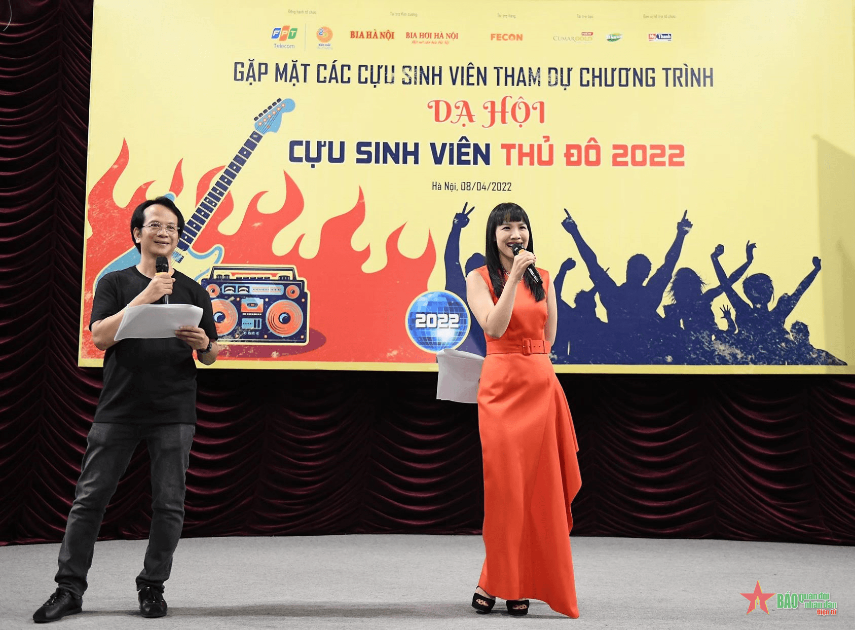 Sống lại một thời đam mê trong “Dạ hội cựu sinh viên Thủ đô”