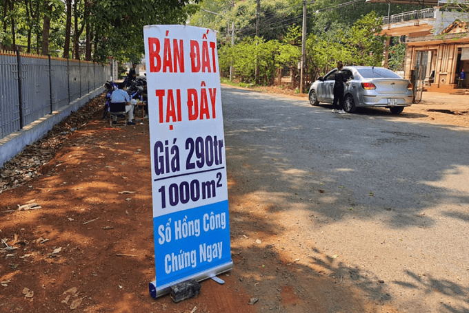 Chặn “sốt đất ảo”