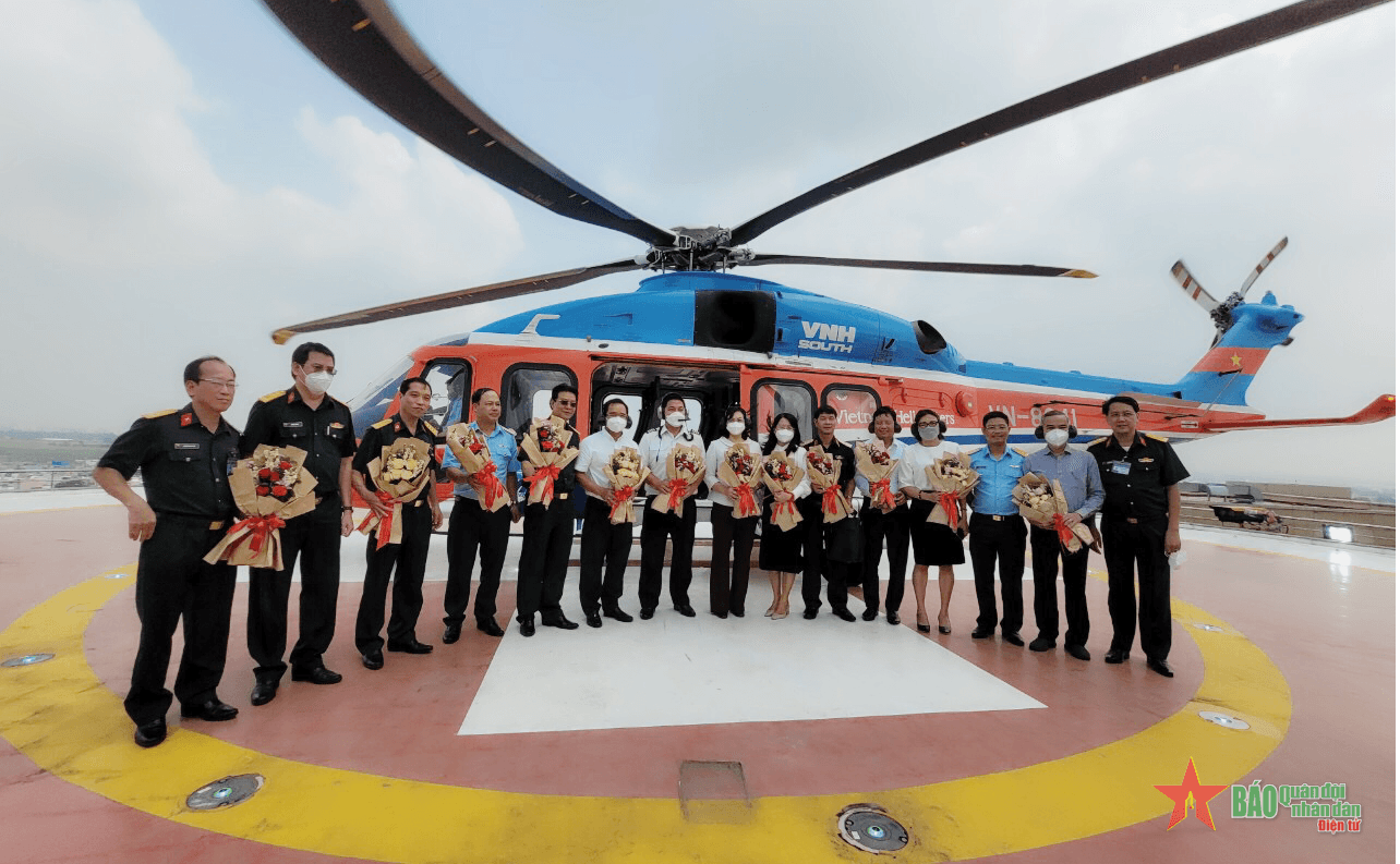 Khảo sát xây dựng sản phẩm du lịch “Ngắm TP Hồ Chí Minh từ trên cao”