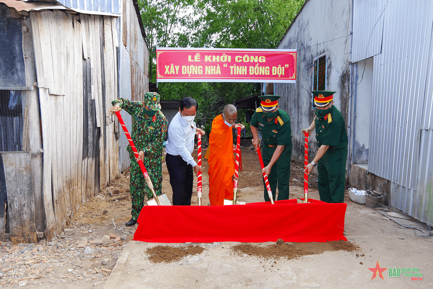Rộn ràng không khí Tết quân dân mừng Chôl Chnăm Thmây