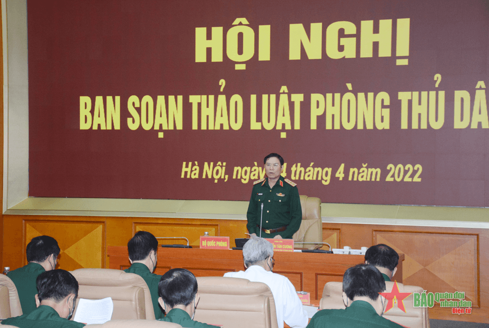Thượng tướng Nguyễn Tân Cương chủ trì Hội nghị Ban soạn thảo Luật Phòng thủ dân sự