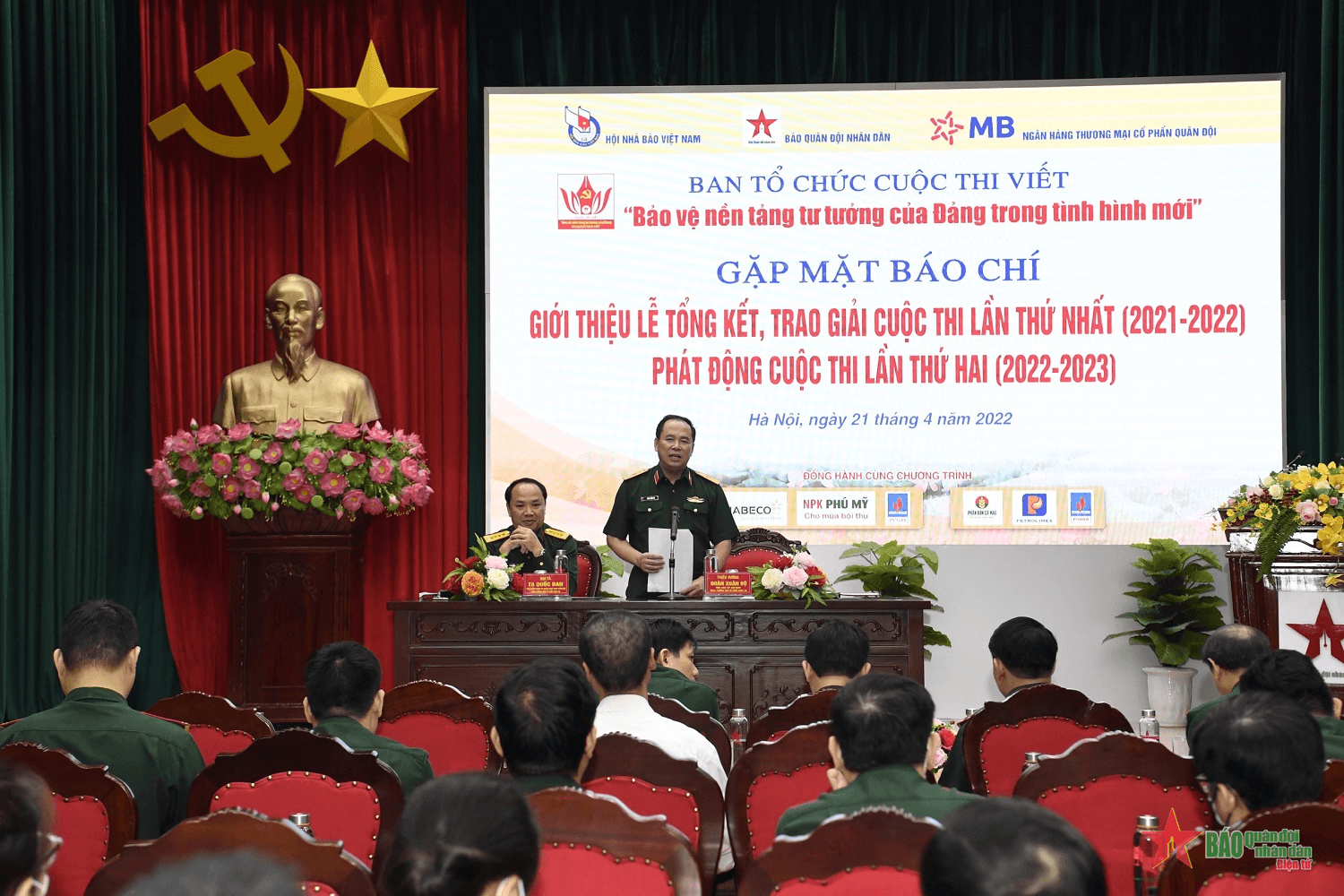 28 tác phẩm đoạt giải Cuộc thi viết “Bảo vệ nền tảng tư tưởng của Đảng trong tình hình mới”