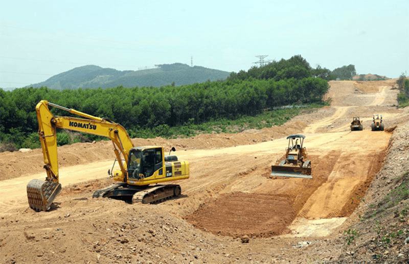 Đẩy nhanh công tác giải phóng mặt bằng Dự án cao tốc Bắc - Nam phía Đông